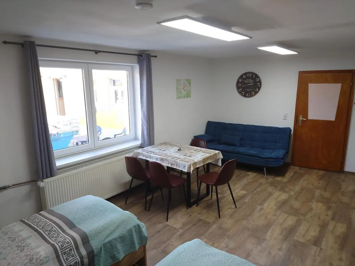 Apartment Ferienwohnungen Kay Kirchaich